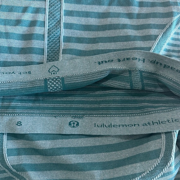 Used Ladies Lululemon Swiftly Tech Long Sleeve Teal Size 8 - Picture 3 of 5